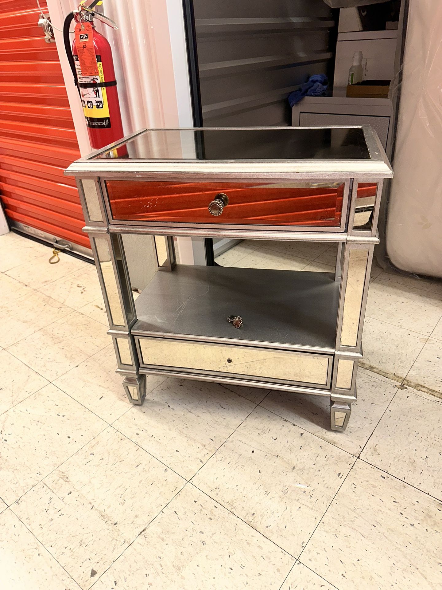 Pretty Mirrored Nightstand