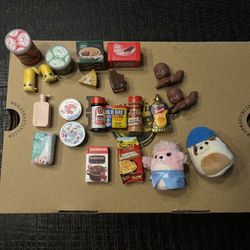 Mini brands/ Toys 