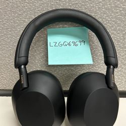 Sony WH-1000XM5