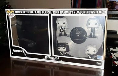 FUNKO "ALBUMS": METALLICA (THE BLACK ALBUM) DELUXE **W.M. L.E. EXCLUSIVE** (SOLD OUT @ W.M./STORES) 🔥 (PERFECT CONDITION/24" WIDE) **AVAIL: DON'T ASK