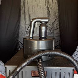 Spray tan machine and gun