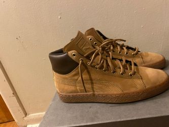 Pumas size 7.5