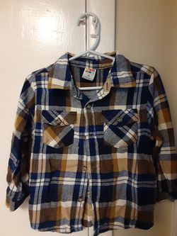 Boy's long sleeve size 3t