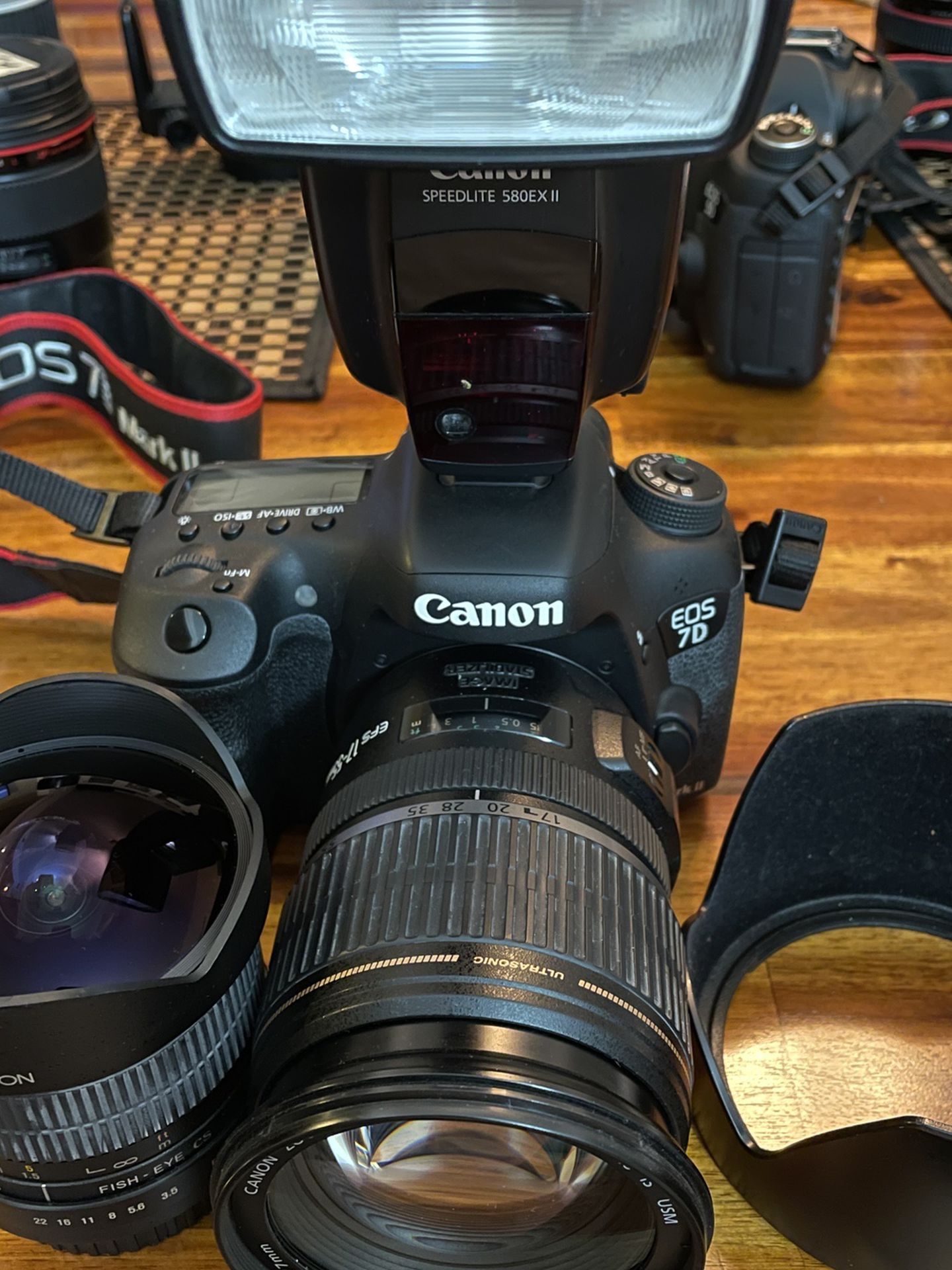 Canon 7dii, 17-55 2.8 I.S, 8mm Fisheye Lens