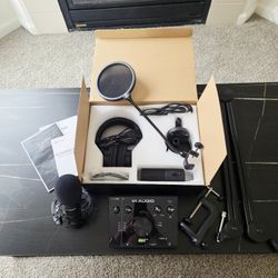 Recording Studio Setup W/ 2 microphones