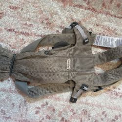 Newborn Carrier Babybjorn