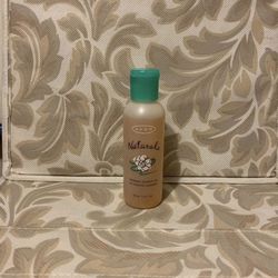 Avon naturals gardenia shower gel mini
