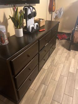 9 Drawer Cabinet