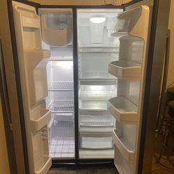 GE Side By Side Fridge