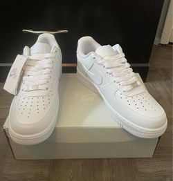 New Nike Air Force 1 Size 8 Men
