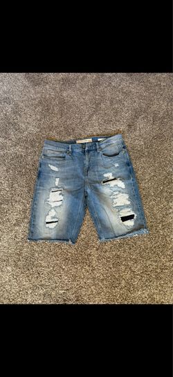 Shorts Men Size 32”