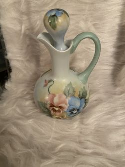 Small vintage hand painted vase 