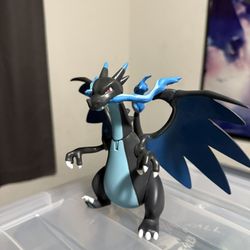 Mega Charizard X Pokémon Toy