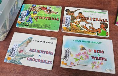 I Can Read About Books - Hardbacks - $1.00/ea