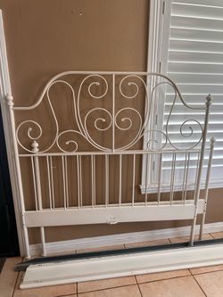Full bed frame