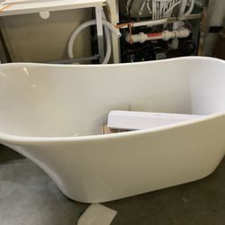 Freestanding Tubs 60 In, 67 In, 