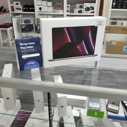 Macbook Pro M2 Max 14" 1 TB / 32GB RAM