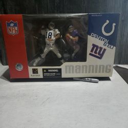Peyton Manning and Eli Manning FIGURES