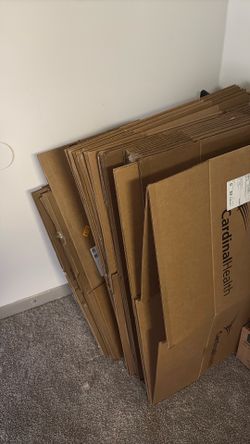 Free moving boxes