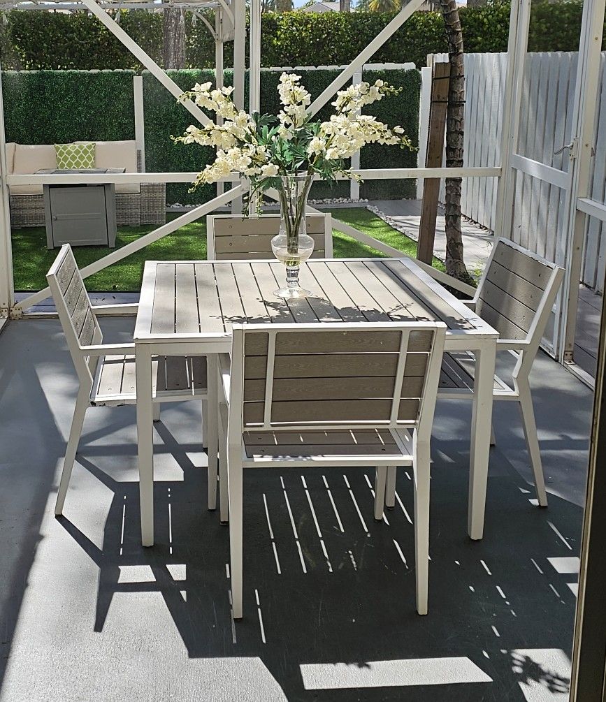 Patio Dining Set