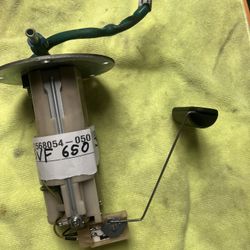 Sv650 Fuel pump 2013 Suzuki SVF 650 Gladius 15100.44H00