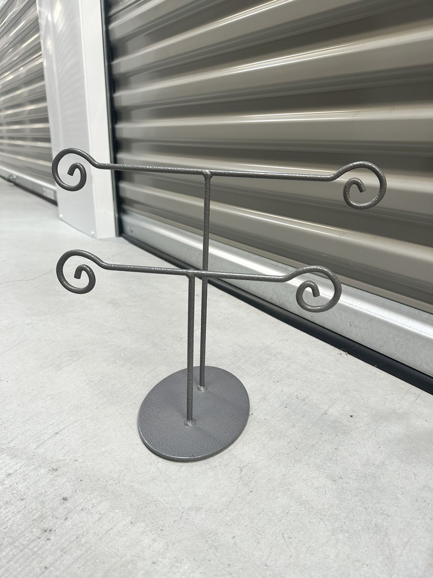 Metal Tiered Jewelry Stand