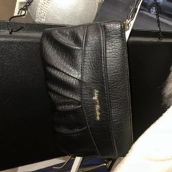 Juicy Couture Leather Wristlet – NWT Y2K Collector