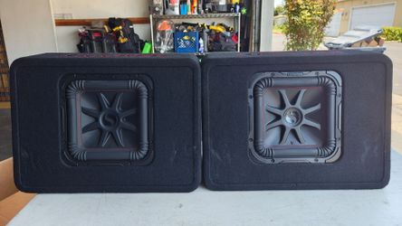 2 kicker 10"s Ported Enclosure
