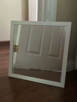White Mirror