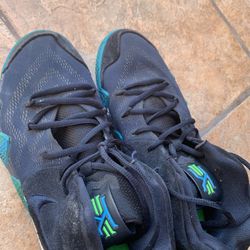 nike shoes 10.5