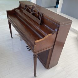 Piano 