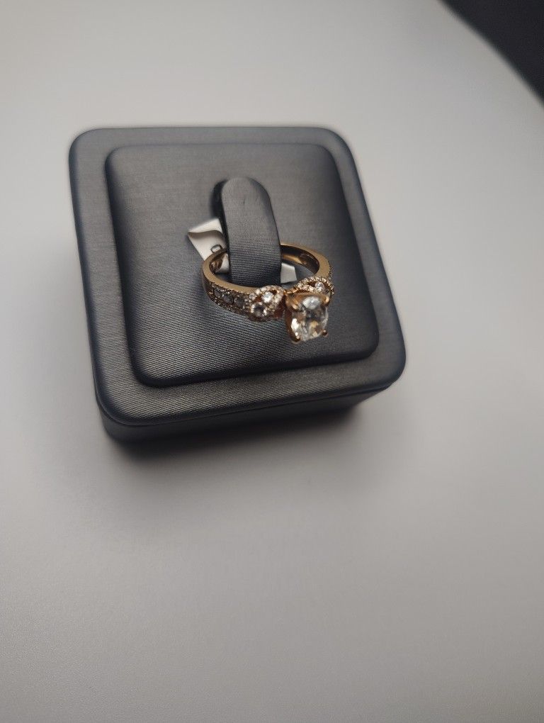 14k Women's Ring