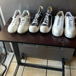 Woman’s Shoes/ Like New