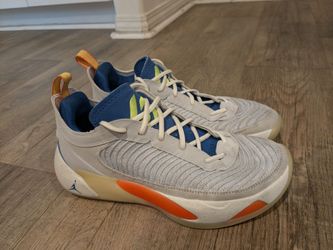 Jordan Luka basketball shoes size 10.5