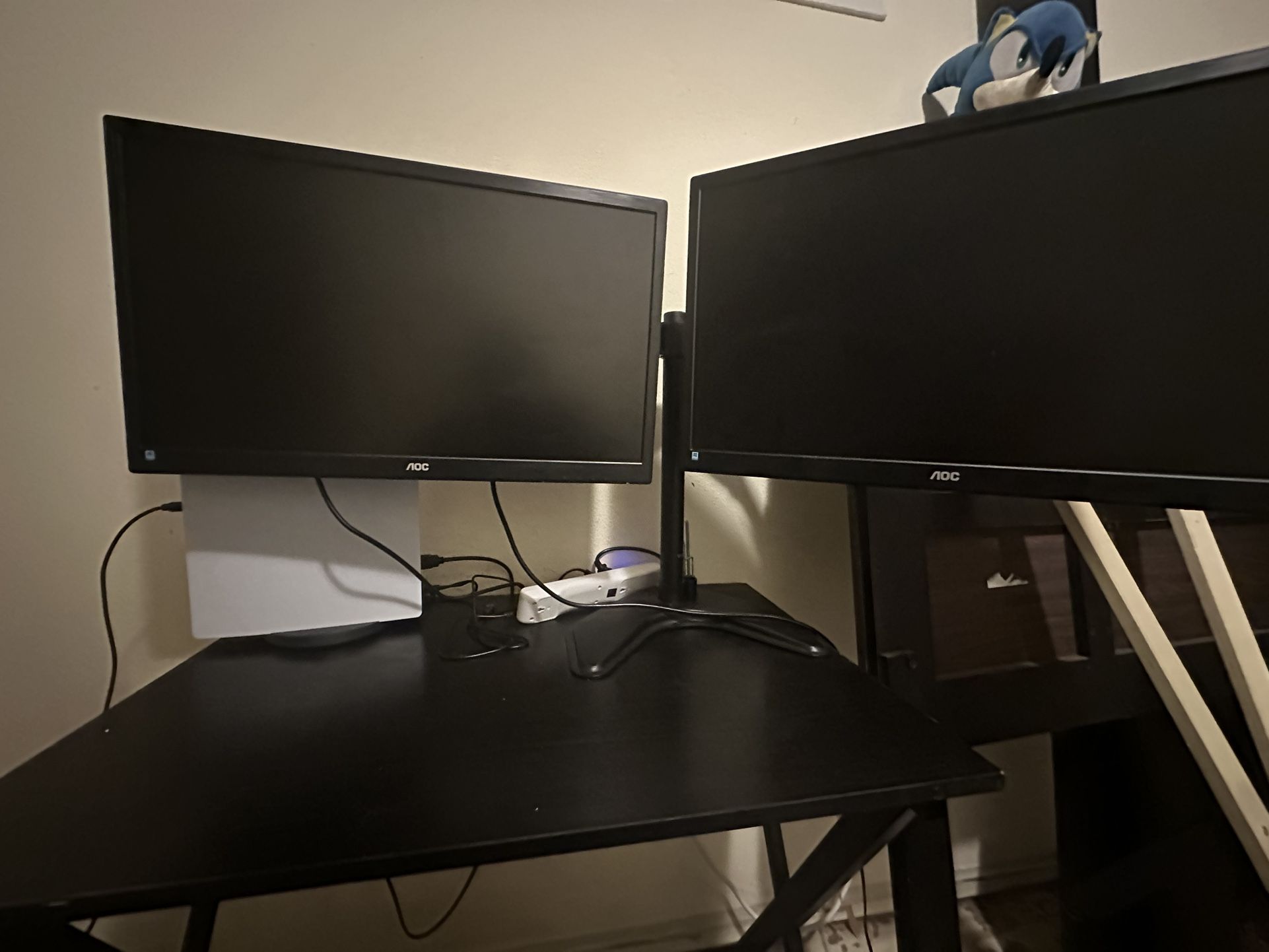 Dual Monitor Setup With Stand 