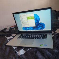 Dell Laptop: Core i7. Windows 11 V-24H2, Wi-Fi, Bluetooth. MS-office. M.2 Drive, WebCam.