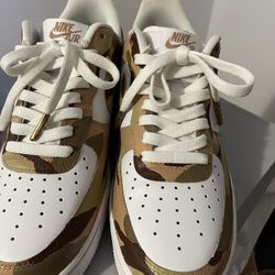 Nike Air Force 1