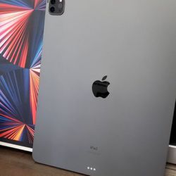 iPad Pro (12.9-inch) (5th Generation)