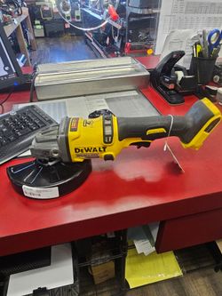 10035 DeWalt DCG418 4-1/2" Brushless Cordless Angle Grinder71206