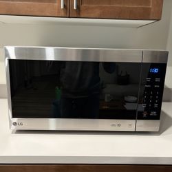 LG NeoChef 2.0 cu. ft. Stainless Steel Microwave