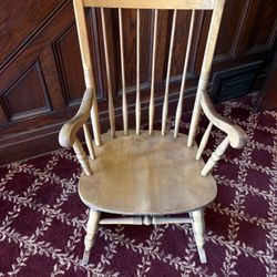 Antique Rocking Chair 