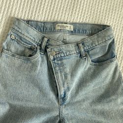 Criss Cross Waist Abercrombie Jeans 