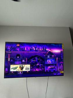 65in Roku TV w moving mount