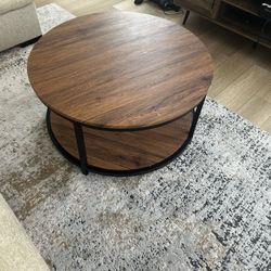 Round Coffee Table 
