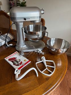 KitchenAid Stand Mixer