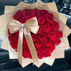 Red Roses Bouquet