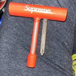 Supreme Skate Tool