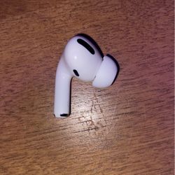 Left Air Pod Pro