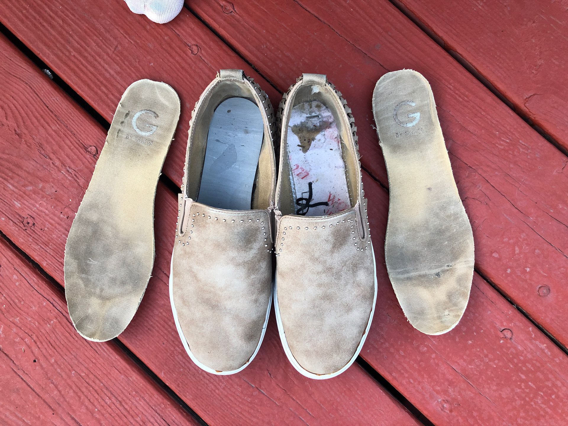 WOMEN’S USED SHOES SMELLY SHIP ONLY for Sale in Norfolk, VA OfferUp
