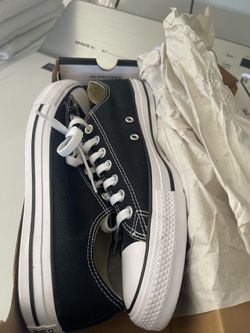 CONVERSE SIZE 9.5